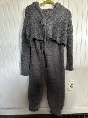 POL Cozy Charcoal Gray Plush Two Piece Lounge Set